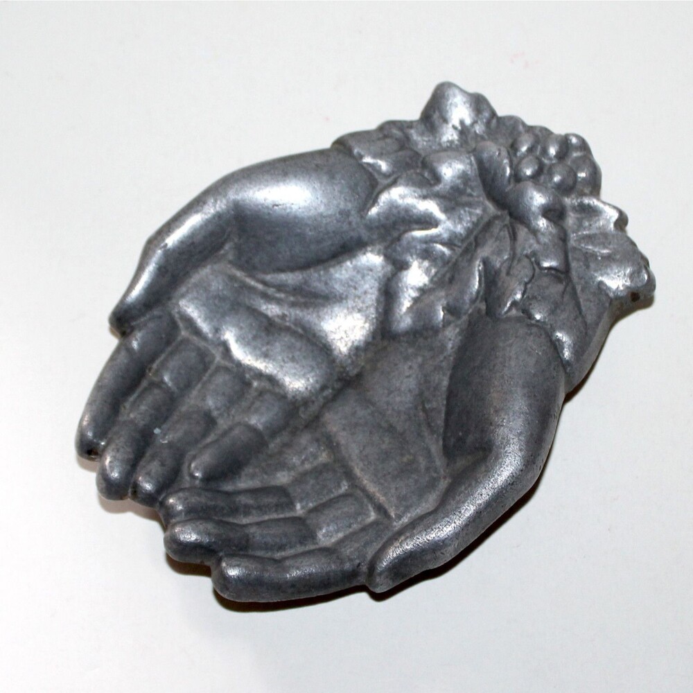 Cast Aluminum Hands Dish Oakland Foundry Co FDY Belleville IL vintage antique